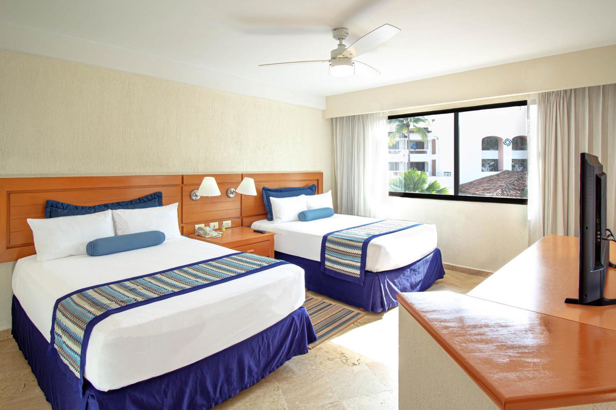 Plaza Pelicanos Grand Beach Resort All Inclusive Puerto Vallarta Exterior foto