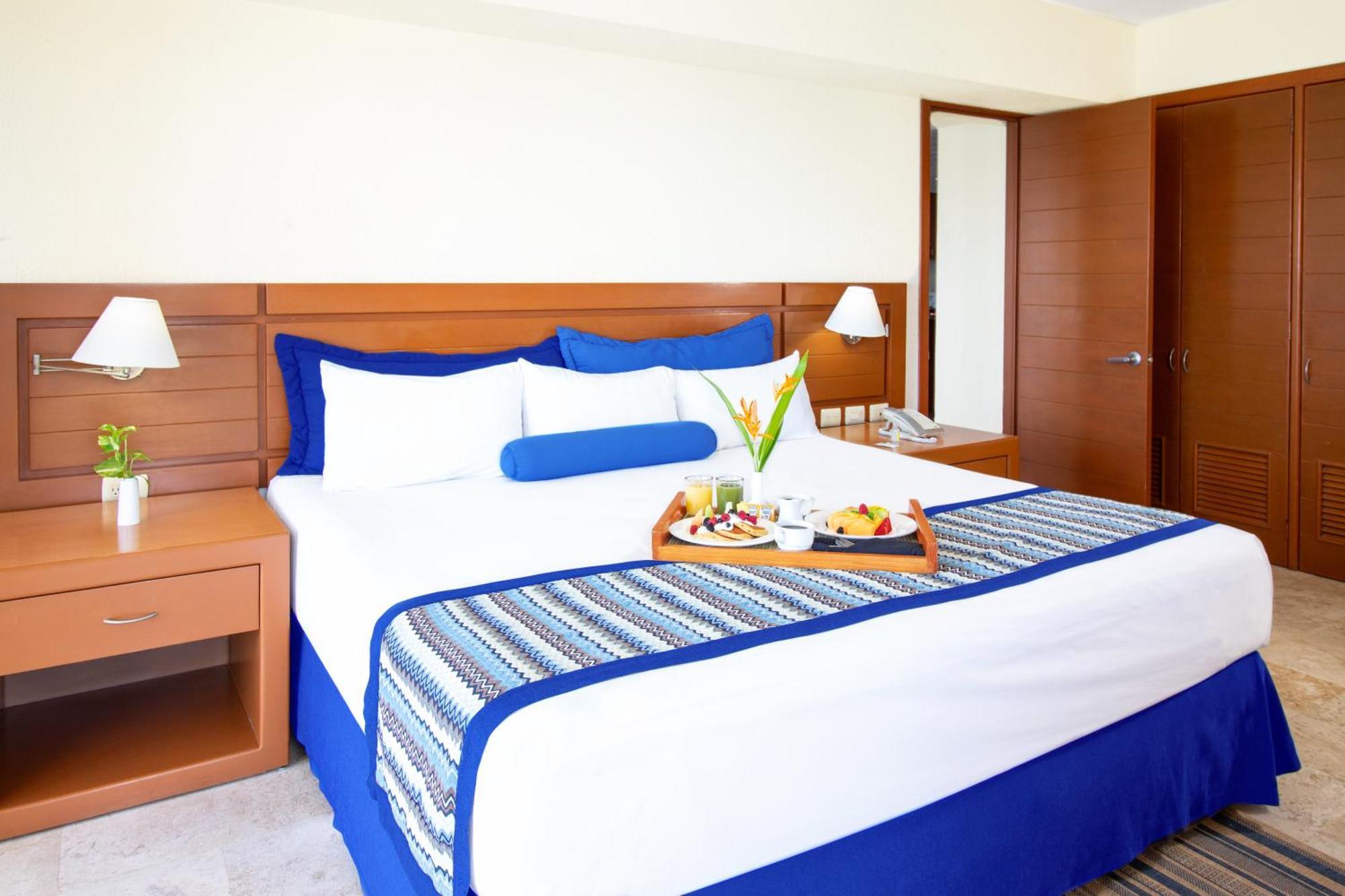 Plaza Pelicanos Grand Beach Resort All Inclusive Puerto Vallarta Exterior foto
