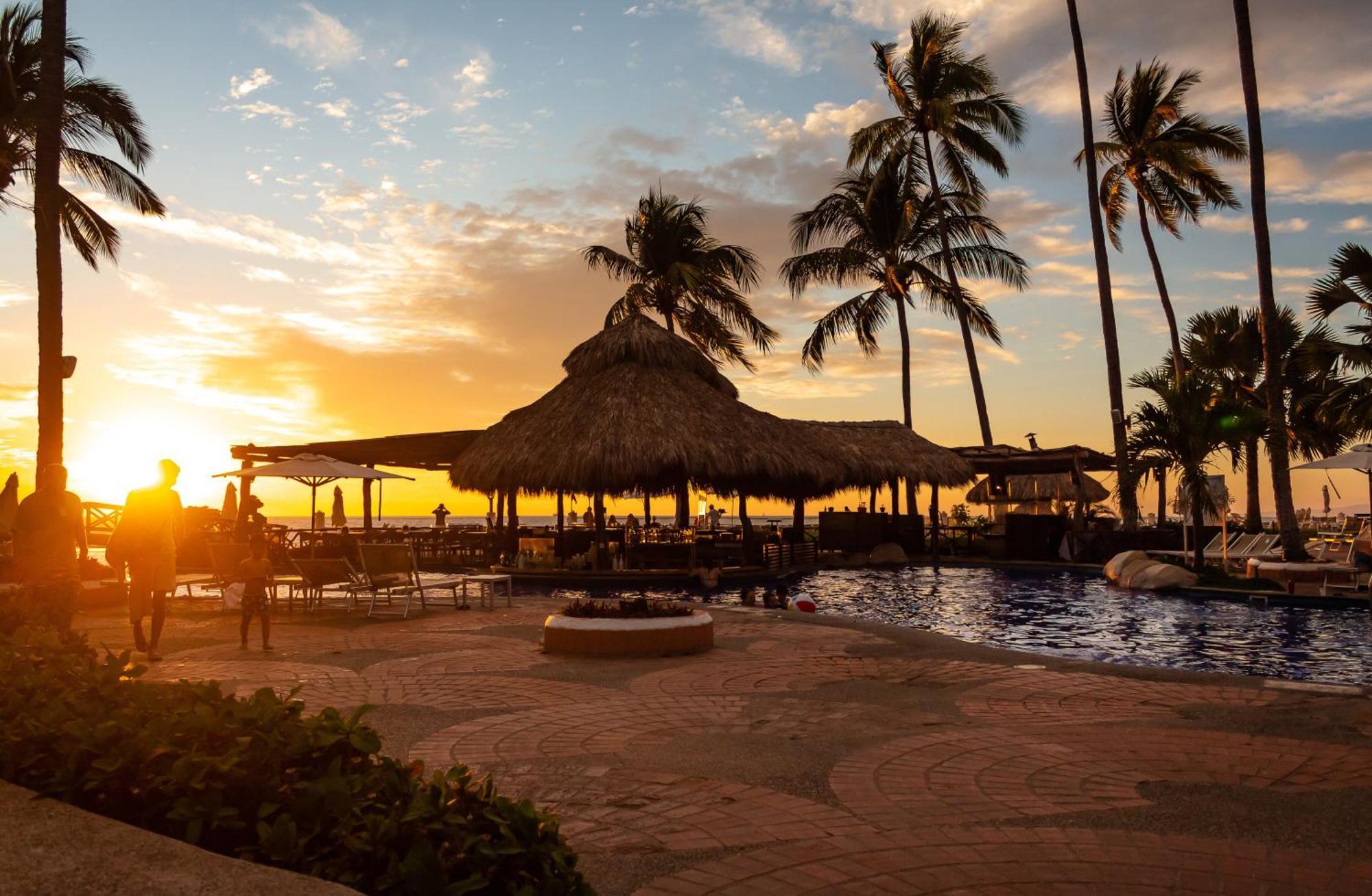 Plaza Pelicanos Grand Beach Resort All Inclusive Puerto Vallarta Exterior foto